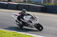 brands-hatch-photographs;brands-no-limits-trackday;cadwell-trackday-photographs;enduro-digital-images;event-digital-images;eventdigitalimages;no-limits-trackdays;peter-wileman-photography;racing-digital-images;trackday-digital-images;trackday-photos